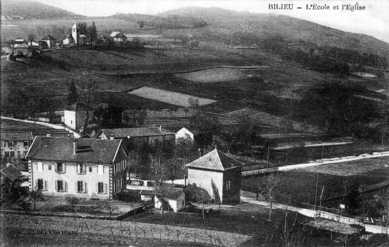 Carte postale ancienne Bilieu vue générale