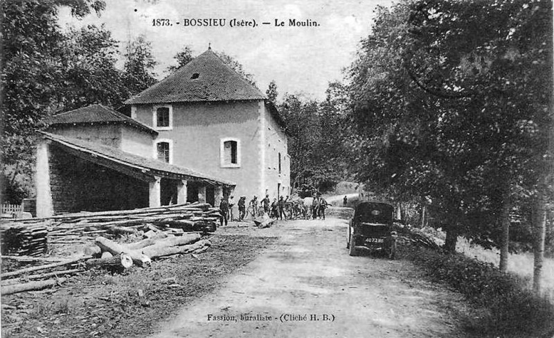 Carte postale ancienne Bossieu mulin