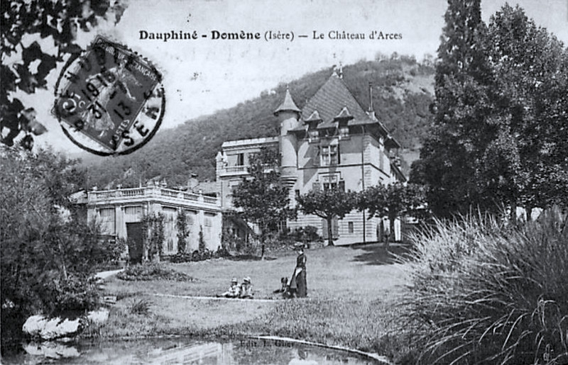 Carte postale ancienne Chateau Arces domène