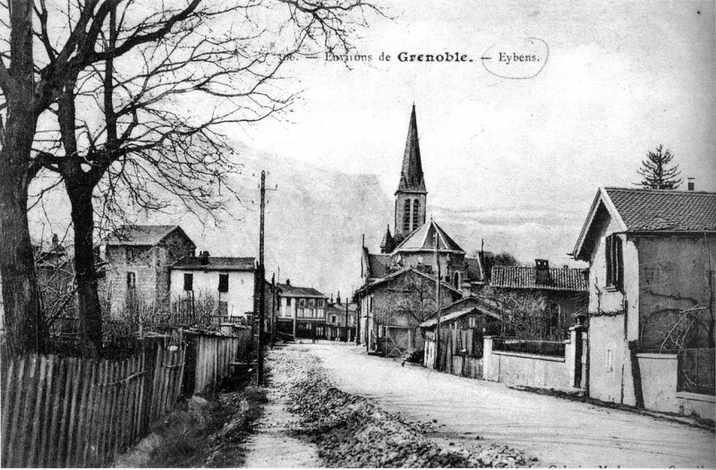 Carte postale ancienne Eybens en 1910, p 82 de L'Isère les 533 communes -
