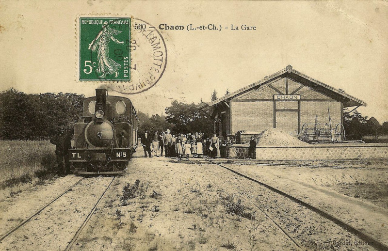 Carte postale ancienne Chaon - La gare