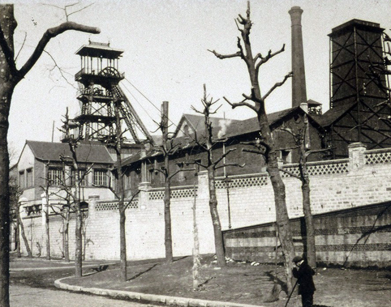 Carte postale ancienne Puits Pelissier