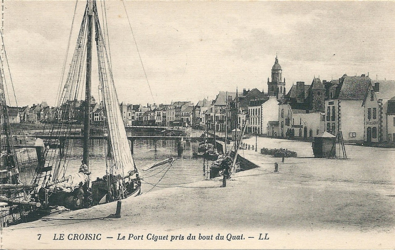 Carte postale ancienne Le Croisic-Fr-44-le Port Ciguet-01