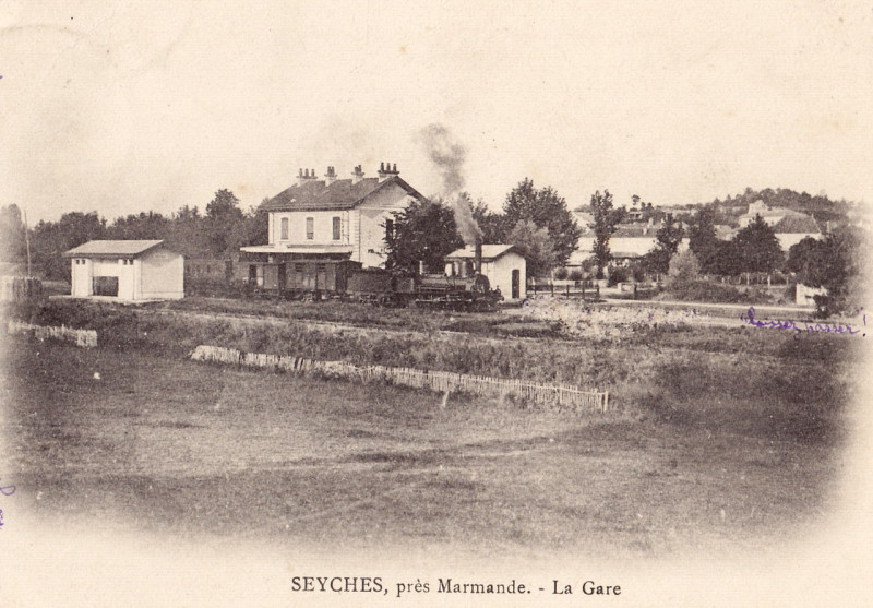 Carte postale ancienne Brune - Seyches - La Gare (détail)