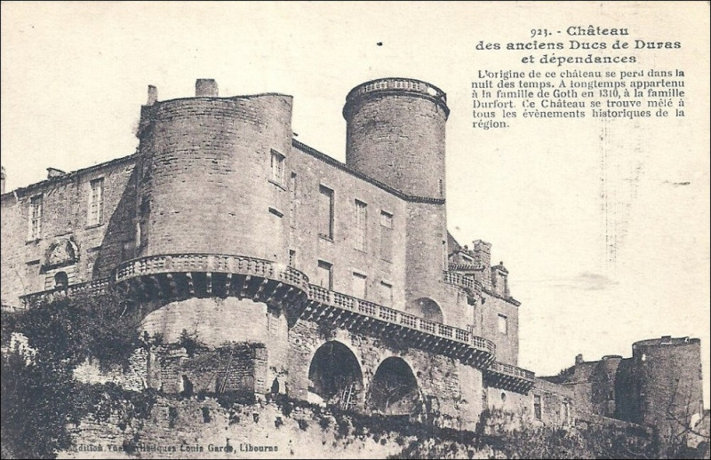 Carte postale ancienne Duras - château de Duras 1