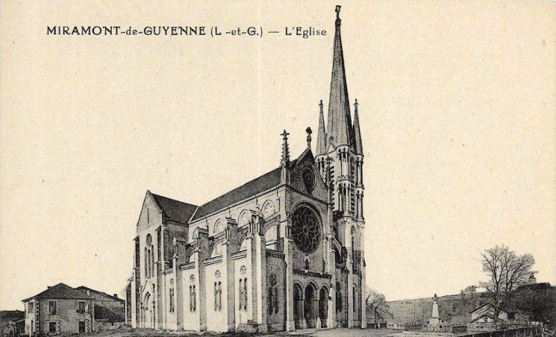 Carte postale ancienne Miramont - église