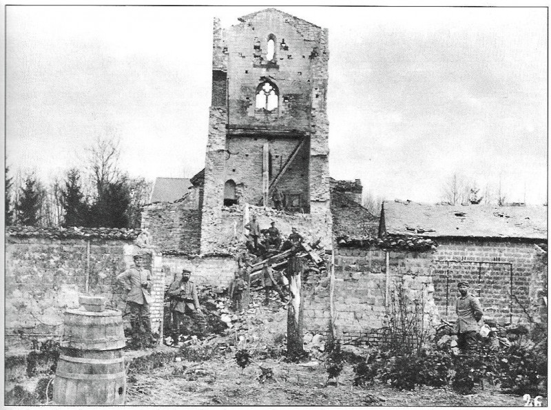 Carte postale ancienne Aubérive église en juillet 1915
