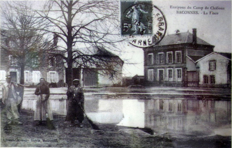 Carte postale ancienne Mairie Gloye 23 mars 1913