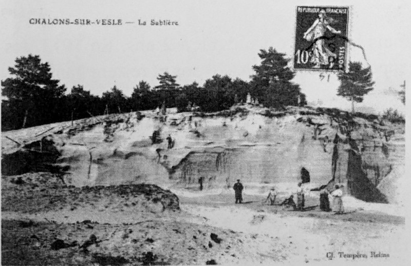 Carte postale ancienne Chalons sur vesle 61334