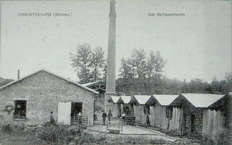 Carte postale ancienne Champillon 08648
