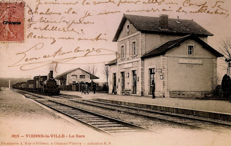 Carte postale ancienne Cp - ancienne gare de Vienne-la-Ville - 2