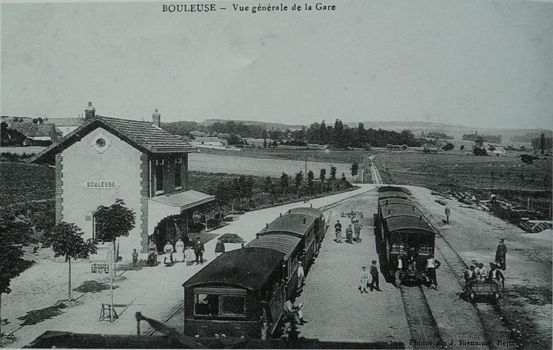 Carte postale ancienne Cp 08476 Bouleuse la gare