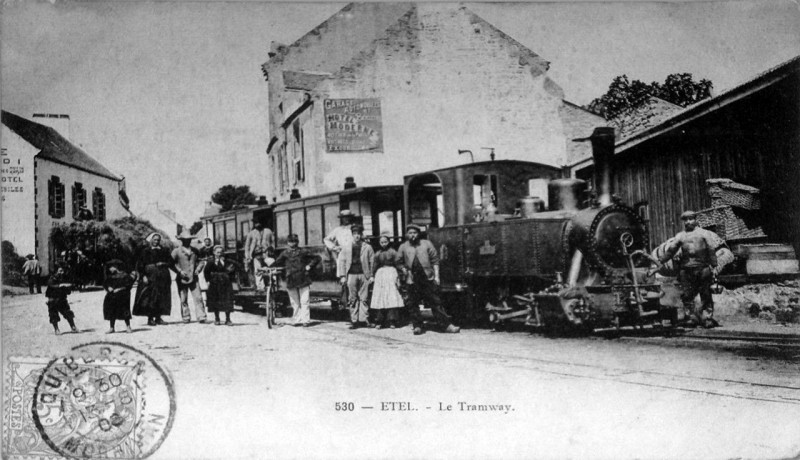 Carte postale ancienne 600mm gauge Tramway de la Trinité à Etel, circa 1908  à Étel