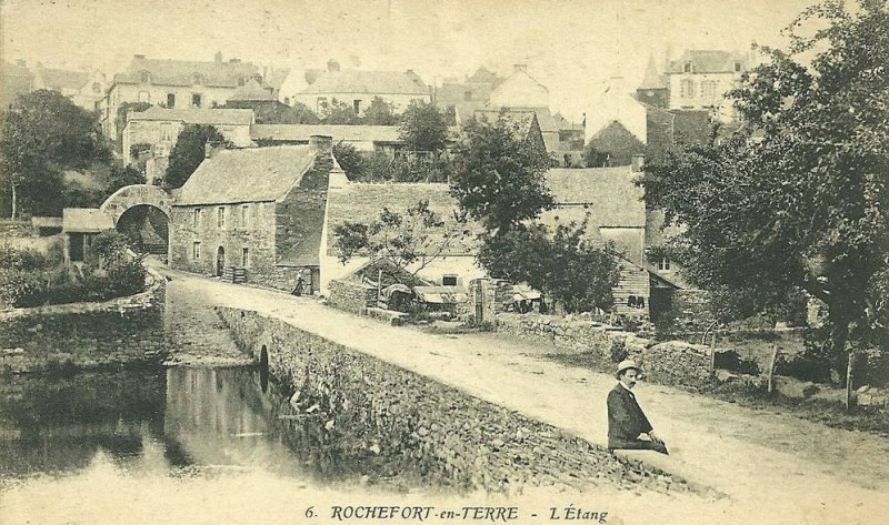 Carte postale ancienne Rochefort-en-Terre L'étang