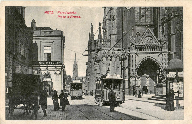 Carte postale ancienne Frings & Garms 4129 - Metz - Place d'Armes