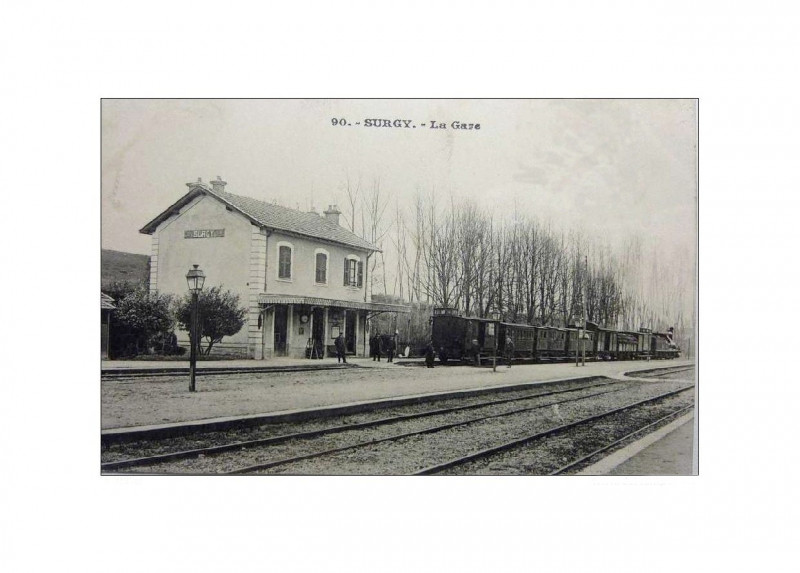 Carte postale ancienne Ancienne gare de Surgy