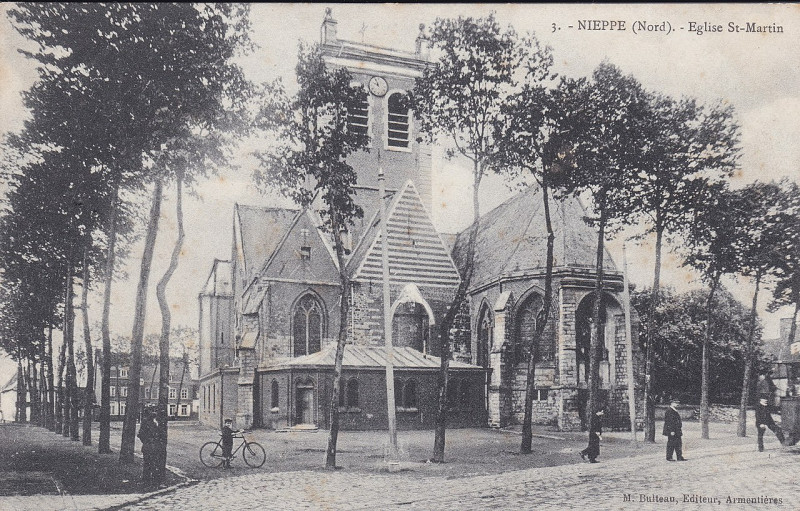 Carte postale ancienne Nieppe église Saint Martin à Nieppe