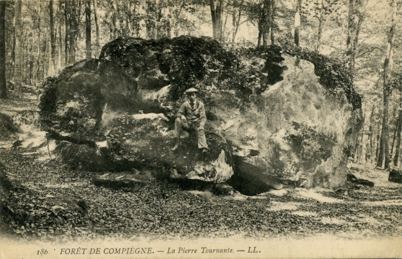 Carte postale ancienne Pierre torniche