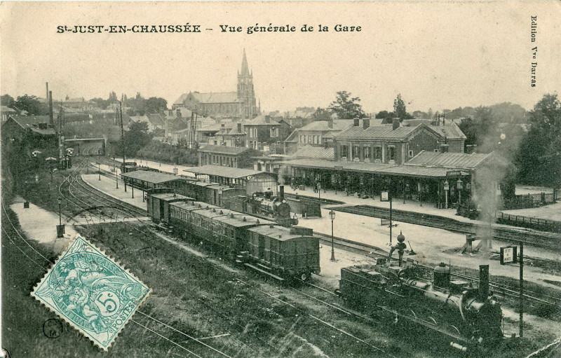 Carte postale ancienne St Just - Vue générale de la Gare