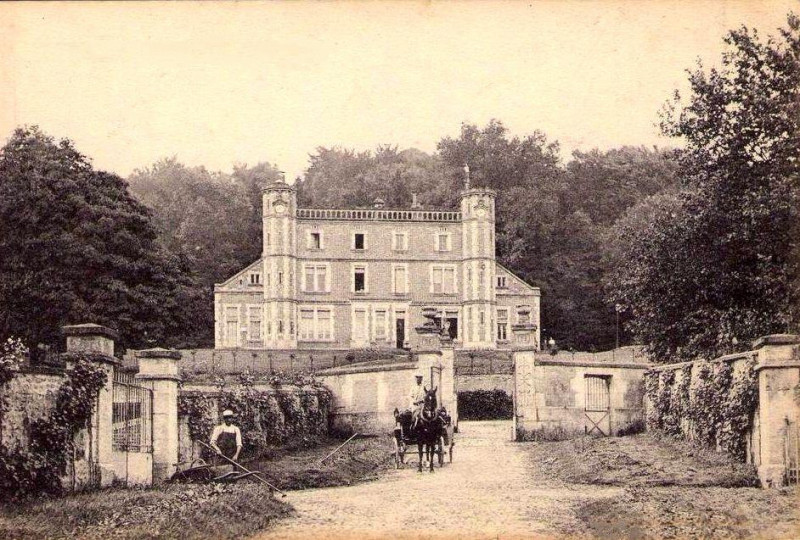 Carte postale ancienne Saint-Vaast-de-Longmont (60), château de Cappy