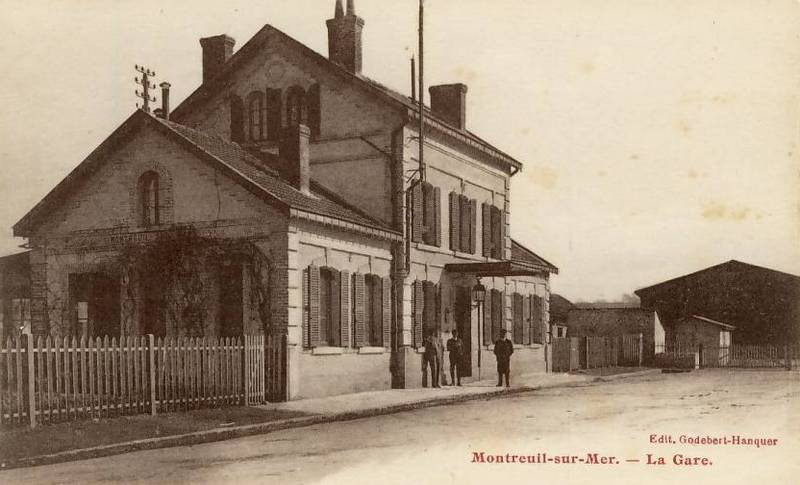 Carte postale ancienne Montreuil-1