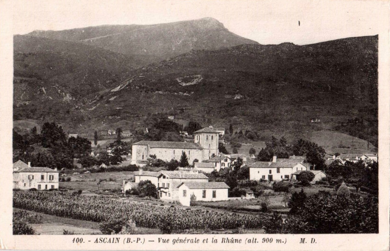 Carte postale ancienne Ascain (64) - vue générale 1