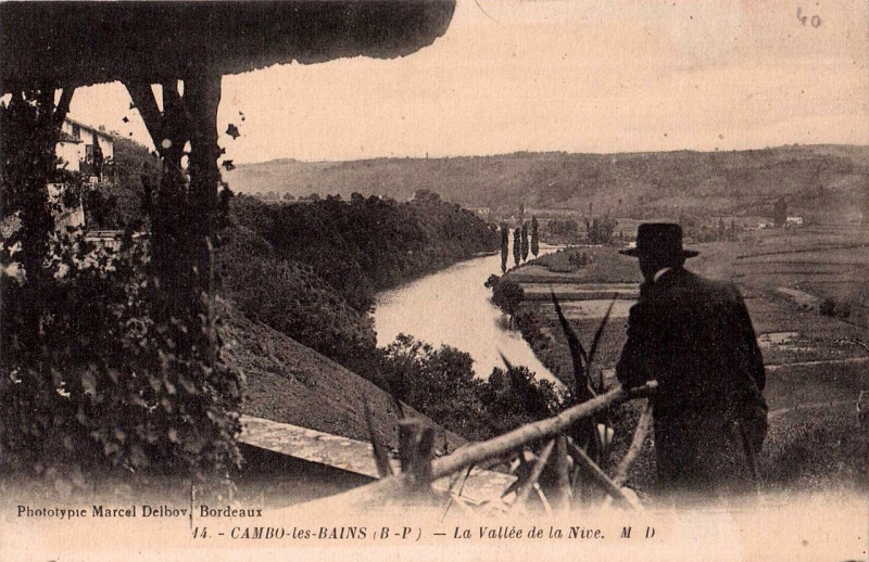 Carte postale ancienne Cambo (64) - La vallée de la Nive