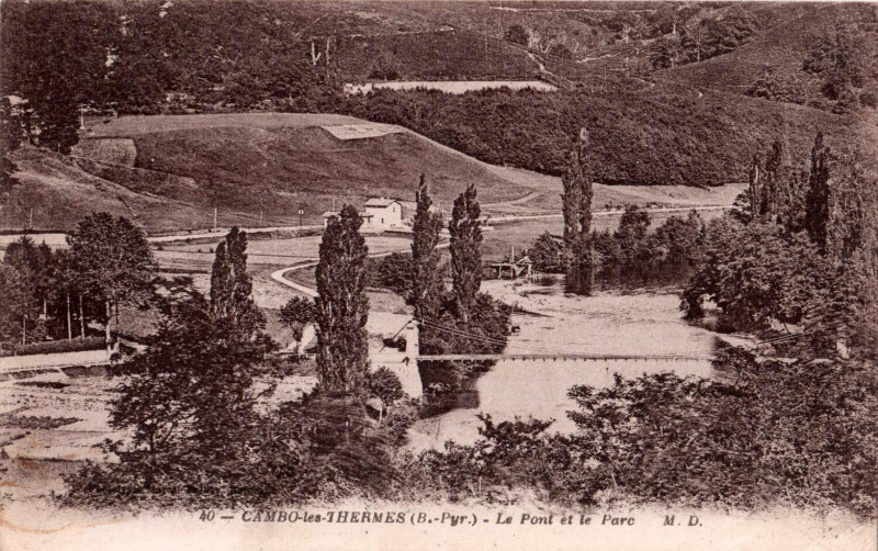 Carte postale ancienne Cambo (64) - le pont