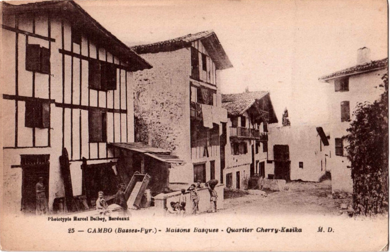 Carte postale ancienne Cambo (64) - quartier Cherry-Kasika