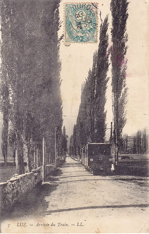 Carte postale ancienne Ll 7 - Luz - Arrivée du Train