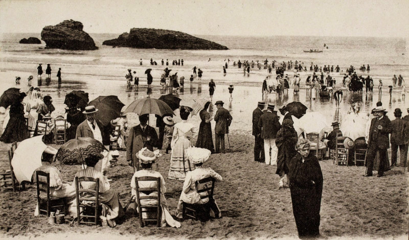 Carte postale ancienne Plage de Biarritz en 1900 (A)