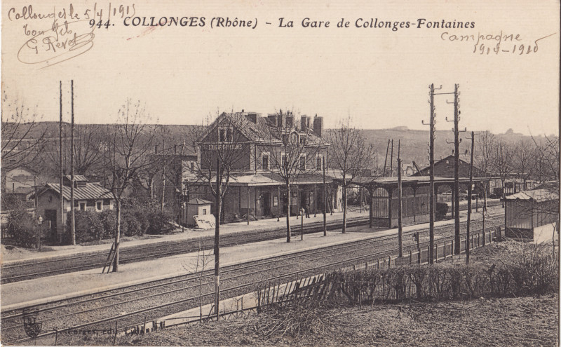 Carte postale ancienne Farges 944 - Colonges - La gare de Collonges-Fontaine