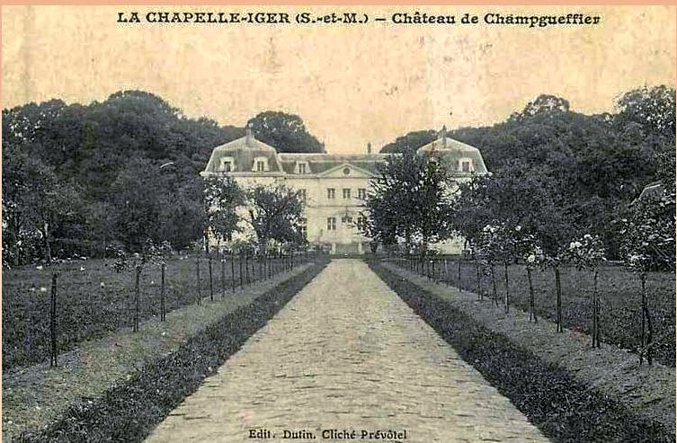 Carte postale ancienne Château de Champgueffier à La Chapelle-Iger