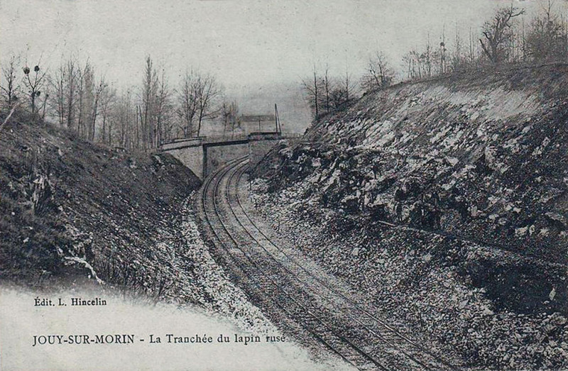 Carte postale ancienne Jouy-sur-Morin - La tranchee du lapin ruse