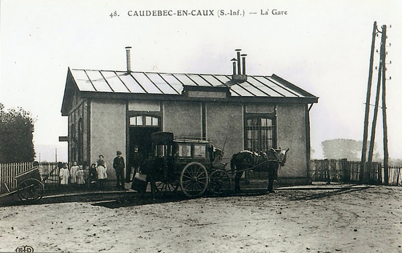 Carte postale ancienne Gare de Caudebec-en-Caux