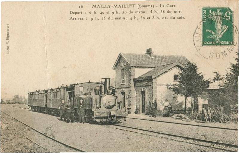 Carte postale ancienne Mailly-Maillet-Gare02