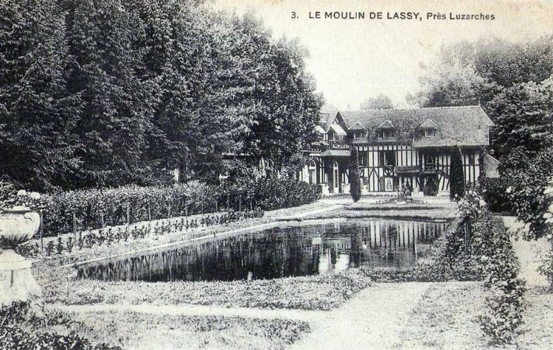 Carte postale ancienne Lassy (95), le moulin de Lassy