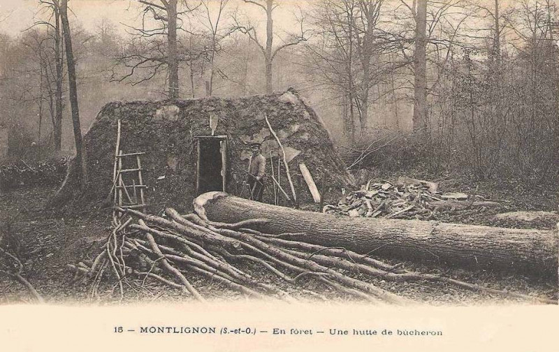 Carte postale ancienne Montlignon-En foret-Une hutte de bucheron