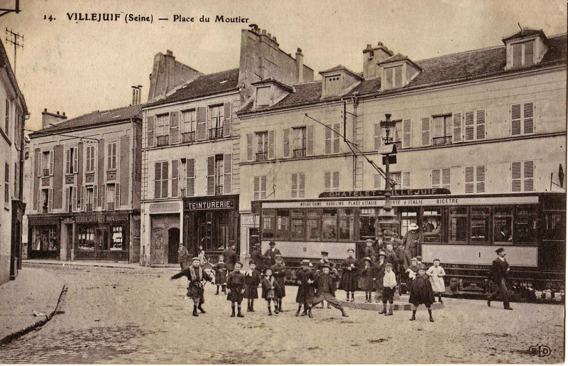 Carte postale ancienne Eld 14 - Villejuif - Place du Moutier