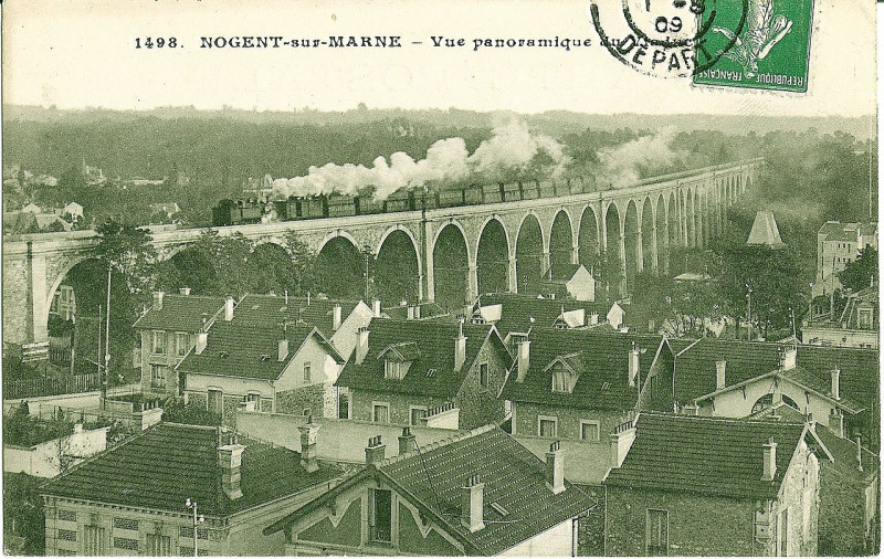 Carte postale ancienne Nogent - Vue panoramique du Viaduc