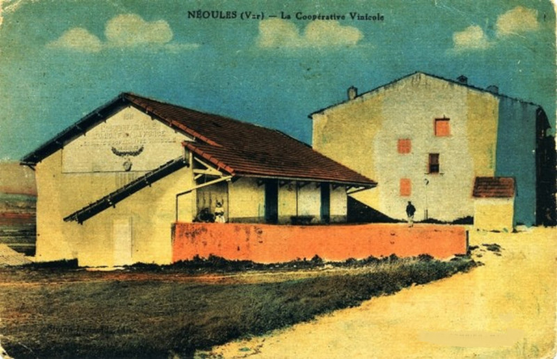 Carte postale ancienne Néoules cave coopérative