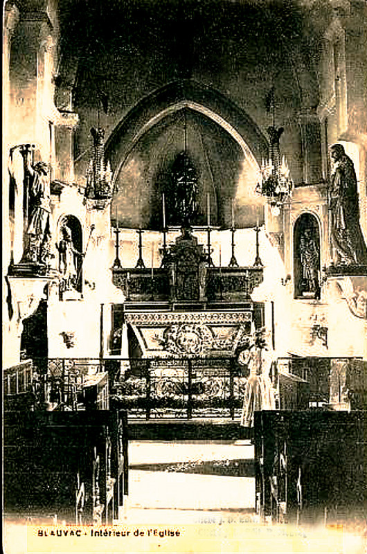 Carte postale ancienne Blauvac intérieur de l'église