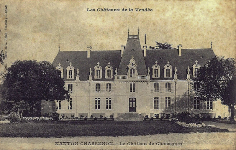 Carte postale ancienne Le Château de Chassenon à Xanton-Chassenon