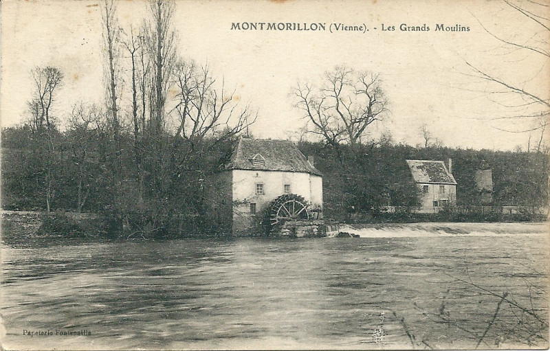 Carte postale ancienne Montmorillon-Cp-06