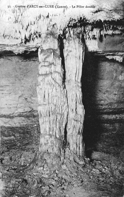 Carte postale ancienne Arcy-sur-Cure grottes 1
