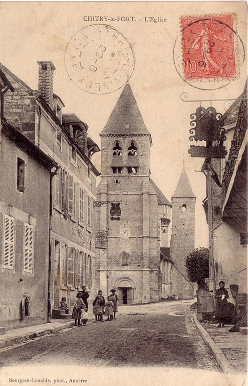 Carte postale ancienne Chitry le fort, L'église à Chitry