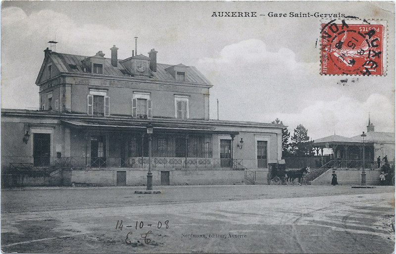Carte postale ancienne Gare d'Auxerre-Saint-Gervais