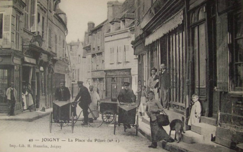 Carte postale ancienne Joigny (Yonne) Caïffa 1905-1910