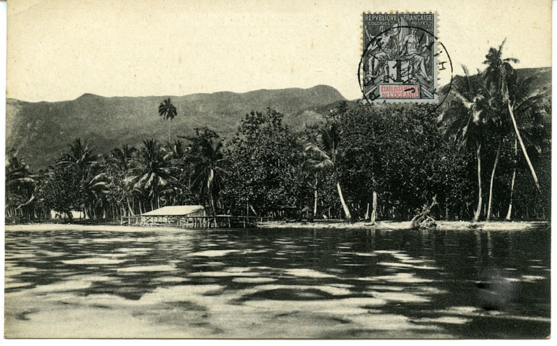 Carte postale ancienne Raiatea – Coin de Rivage (1)
