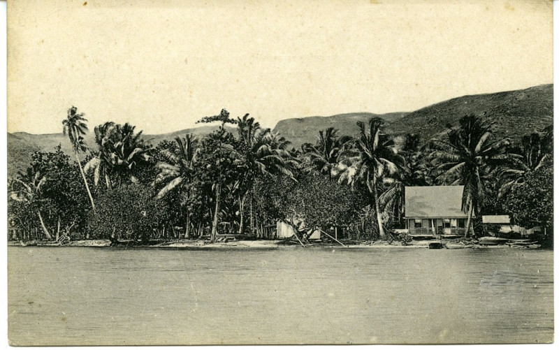 Carte postale ancienne Raiatea – Coin de Rivage (2)